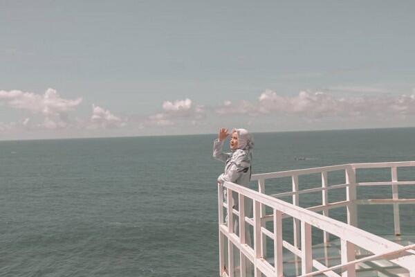 Spot Foto yang Unik, Ini 6 Potret Pantai Teras Kaca di Yogyakarta