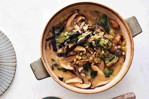 Gurih Maksimal, Ini Lho 5 Tips Jitu Membuat Kaldu Jamur Shiitake