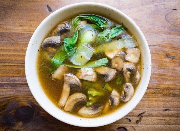 Gurih Maksimal, Ini Lho 5 Tips Jitu Membuat Kaldu Jamur Shiitake