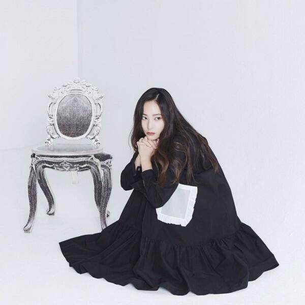 Akan Debut Main Film, 9 Potret Terbaru Krystal f(x) yang Makin Menawan