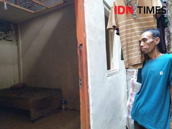 Keluarga Ungkap Fakta Kudus, Warga Jakarta yang Hidup Tanpa Listrik