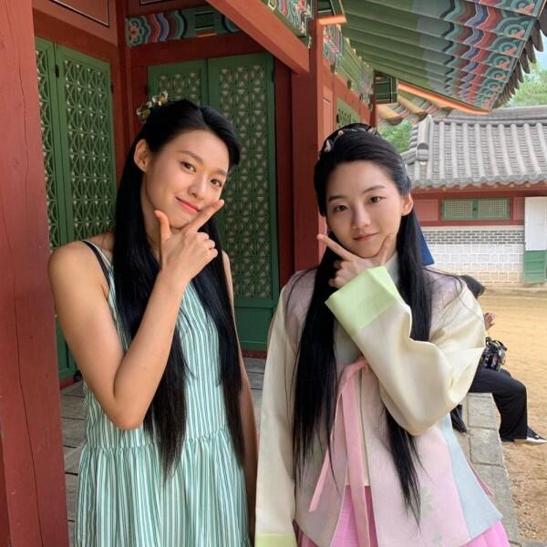 Kembali Bermain Drama, 10 Potret Sendu Seolhyun AOA di My Country