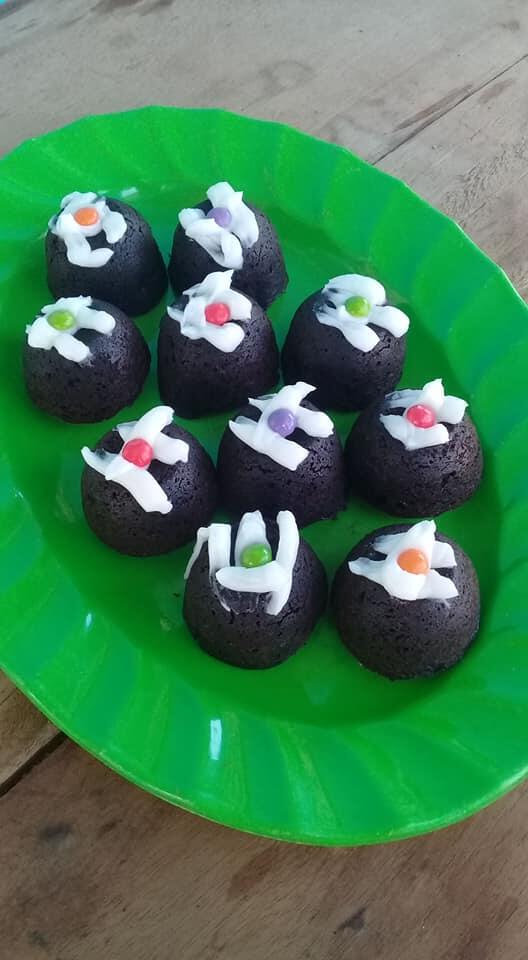 Brownies Mini Emplok! Ide Bakulan Jajan buat Anak Sekolah