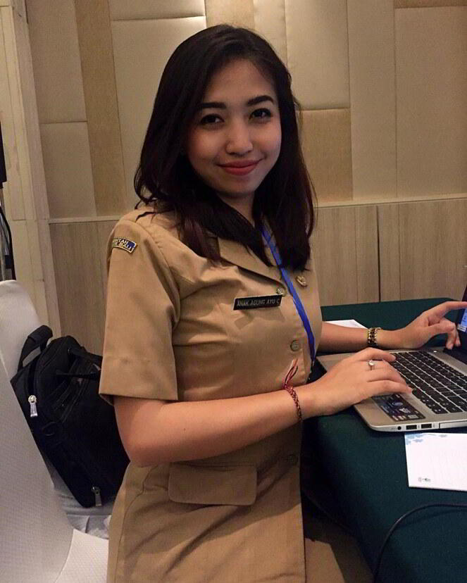 Awas Terpesona, Inilah 10 PNS Muda Dan Cantik Yang Pernah Viral Di Media Sosial