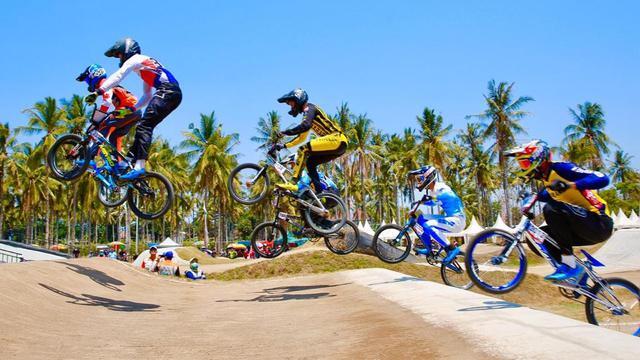 &#91;COC&#93; Balap Sepeda BMX di Banyuwangi Diikuti Atlet Manca Negara