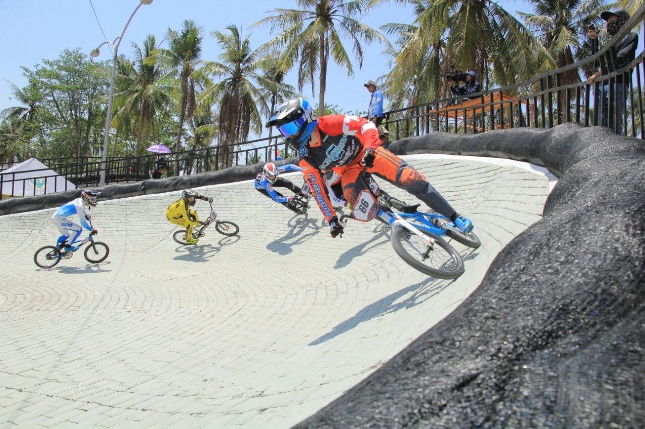 &#91;COC&#93; Balap Sepeda BMX di Banyuwangi Diikuti Atlet Manca Negara