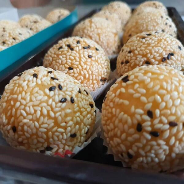 10 Makanan Bulat dari Berbagai Negara yang Bikin Nagih