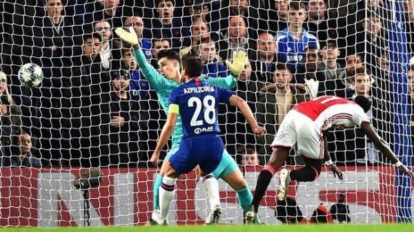 9 Pemain Ajax Tak Mampu Jaga Keunggulan di Laga Penuh Drama UCL