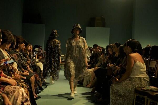 Menelusuri Keindahan London pada Koleksi Biyan Spring Summer 2020
