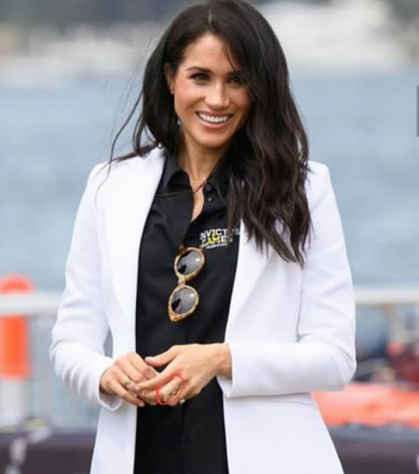 7 Langkah Makeup Pernikahan Glowing Meghan Markle, Tipis & Minimalis