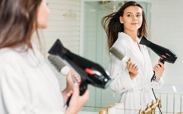 Catat 5 Poin Penting Ini Sebelum Membeli Hair Dryer
