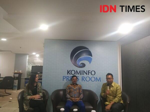 Ogah Masuk Grup WhatssApp? Kamu Sekarang Bisa Menolak