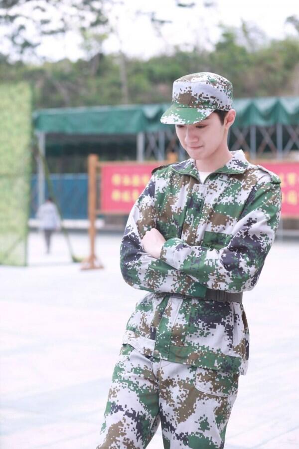 11 Potret Lai Kuanlin di CDrama First Love, Jadi Kakak Tingkat Idaman!