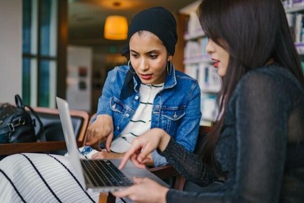 5 Cara Elegan Menghadapi Orang yang Tidak Menyukaimu di Kantor