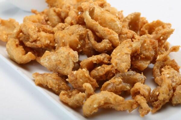 Sering Diperebutkan, Ini 5 Fakta dan Cara Mengolah Kulit Ayam