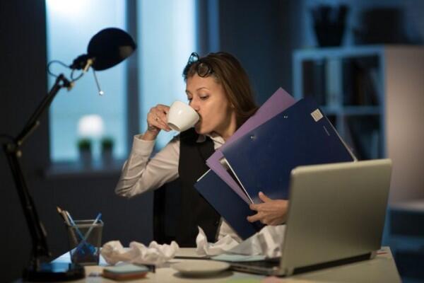 5 Alasan Kenapa Menjadi Workaholic Juga Merugikan Orang Lain