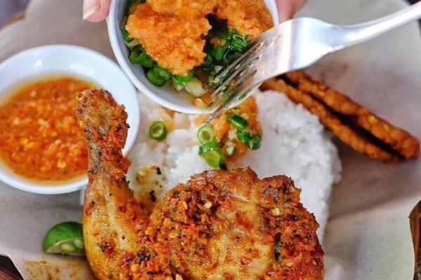 10 Olahan Ayam Pedas Khas Indonesia Ini Harus Masuk Pengalaman Lidahmu