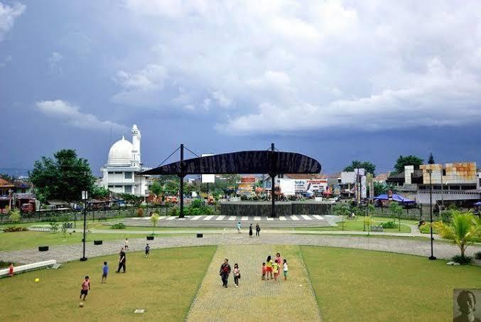 Andhang Pangrenan, Taman yang Cozy dan Inspiratif!