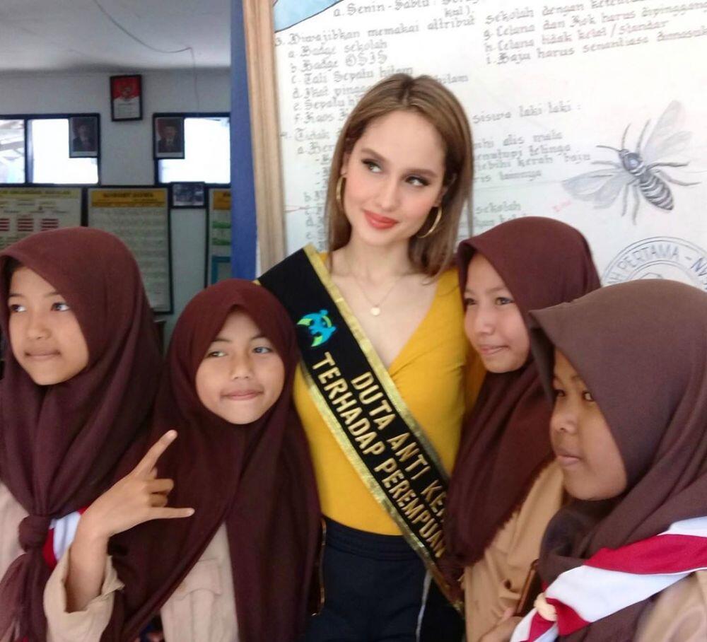 Seleb Berikut Mendirikan Sekolah Murah Bahkan Gratis! Cinta Laura Hingga Ruben Onsu