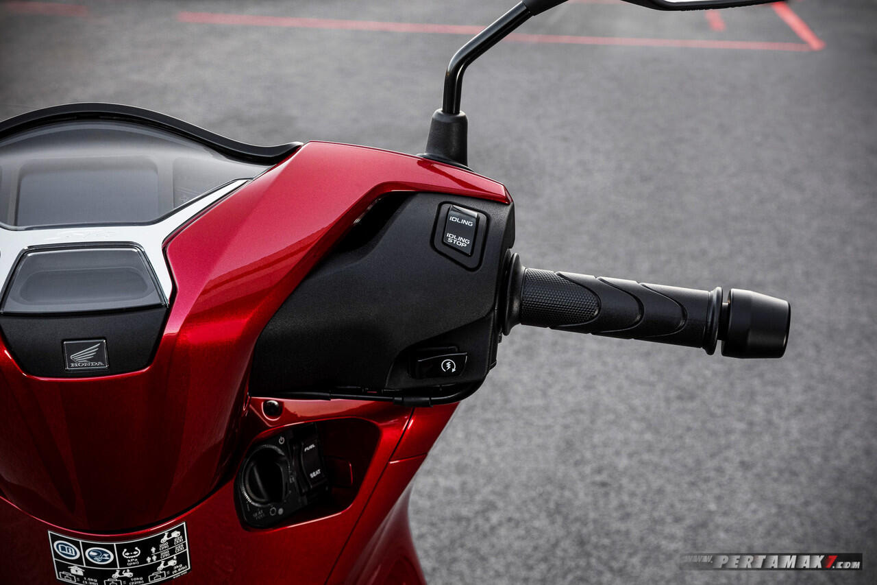 Susul Yamaha, Inilah Skutik 125cc Satu Satunya Honda Yang Sudah Pakai Mesin 4 Klep
