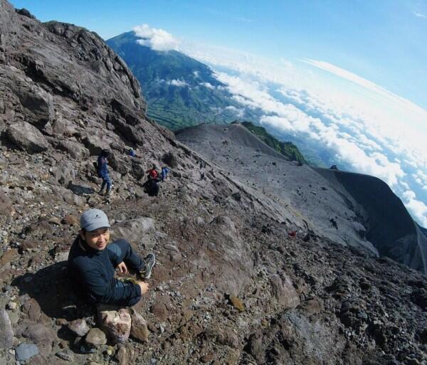 5 Hal Ini Patut Kamu Syukuri Jika Cowok Kamu Seorang Pendaki Sejati
