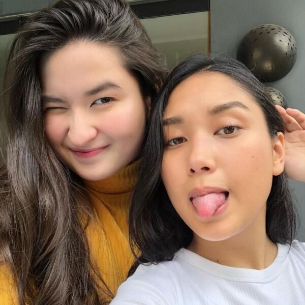 11 Potret Stephanie Poetri dan Saudara Tirinya, Sama-sama Bertalenta!