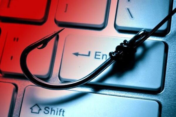 7 Cara Hacker Mencuri Identitas Lewat Media Sosial, Lebih Waspada ya!