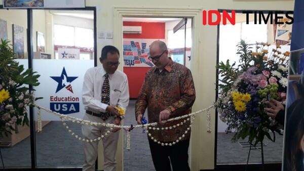 Rencana Studi di Amerika Serikat Lebih Mudah dengan Pusat EducationUSA
