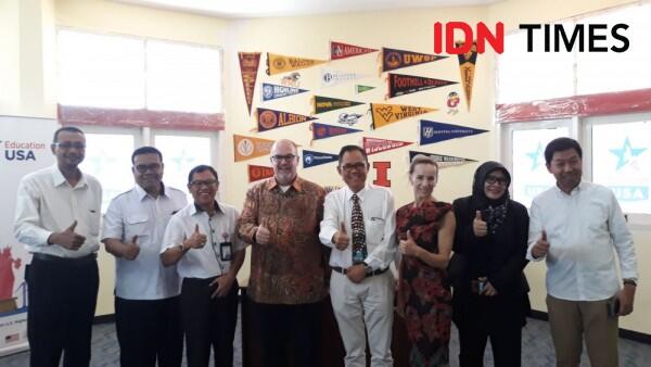 Rencana Studi di Amerika Serikat Lebih Mudah dengan Pusat EducationUSA