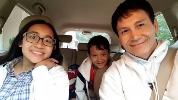 Duda Keren, 10 Potret Kedekatan Marcelino Lefrandt dan Anak-anaknya