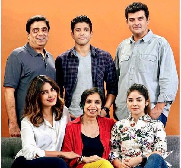 10 Pesona Rohit Saraf, Putra Priyanka Chopra di Film The Sky is Pink