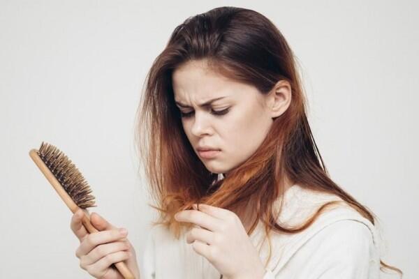 Anemia Ternyata Bisa Menyebabkan Rambut Rontok, Ini Fakta Medisnya