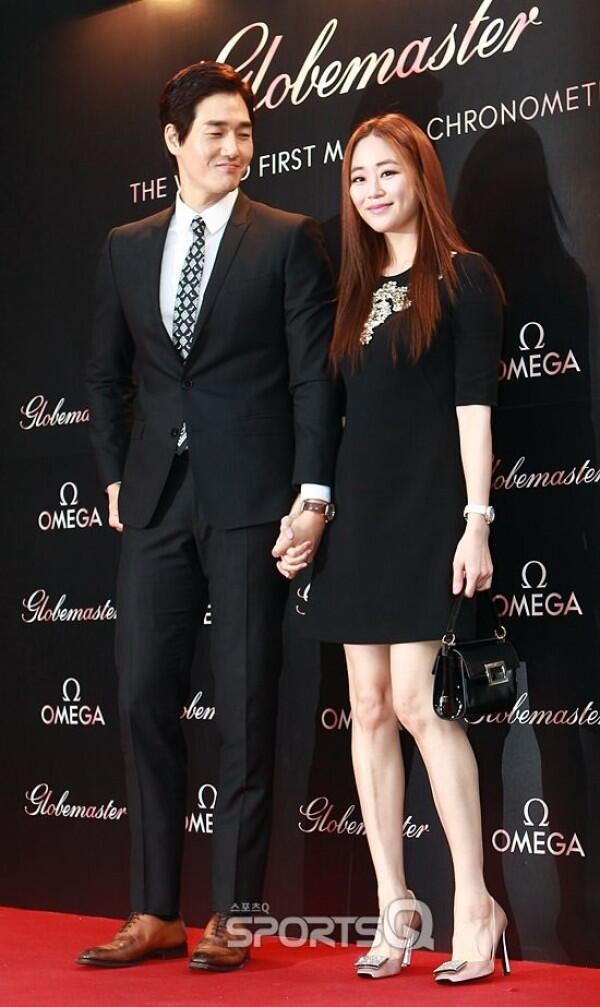 10 Potret Yoo Ji Tae & Istri, Romantis Banget 13 Tahun Bersama