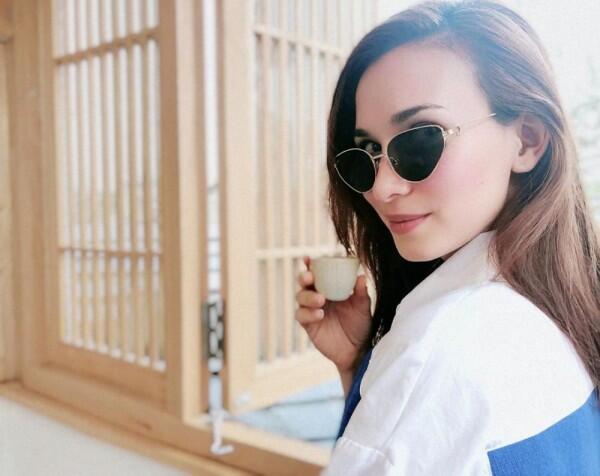 Aktris Berkelas, 10 Pesona Celina Jade Istri Han Geng eks Super Junior