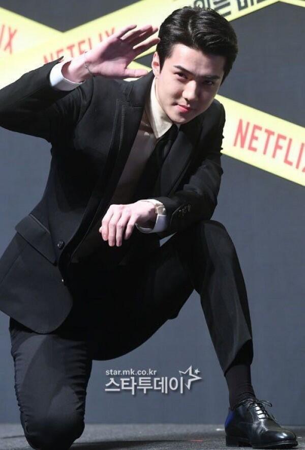 Premiere "Busted!" Season 2, Ini 10 Potret Sehun EXO yang Gagah Abis
