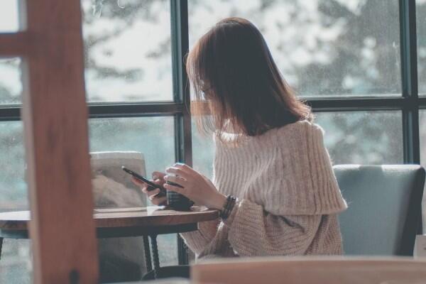8 Cara Merencanakan Pernikahan tanpa Perlu Cuti Kerja, Bikin Disiplin!