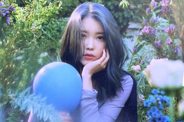 7 Idol K-pop Ini Pernah Memberikan Kejutan untuk Fansnya Lho!