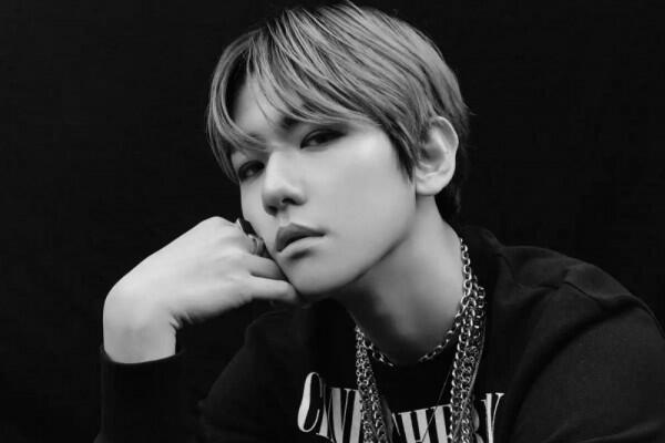 11 Pesona Tatapan Baekhyun Exo, Si "Mr. Eyeliner"