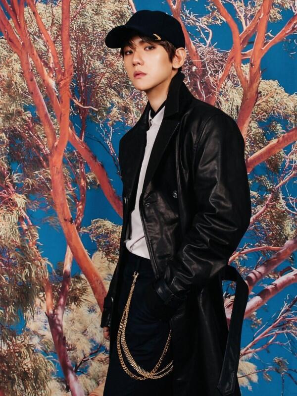 11 Pesona Tatapan Baekhyun Exo, Si "Mr. Eyeliner"