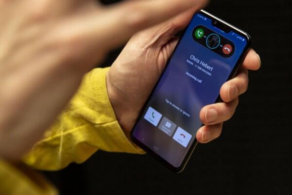 5 Smartphone Canggih LG dengan Sertifikasi IP68, Bisa Diajak Berenang!