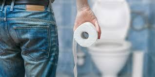 Beberapa Alasan Tentang Pintu Toilet Umum Yang Tidak Menyentuh Lantai