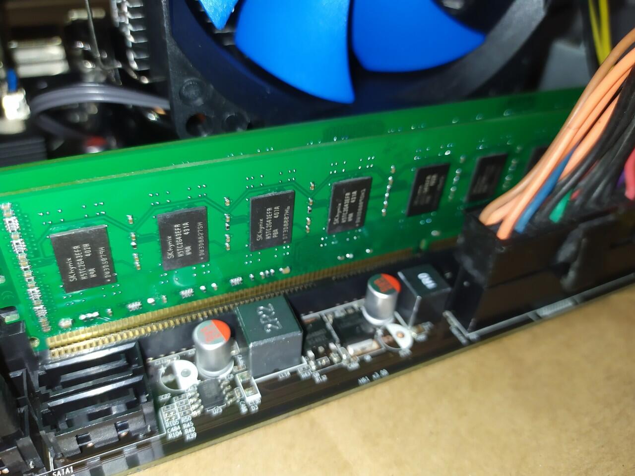 Ngerakit pc pertama ( tidak tampil di monitor )