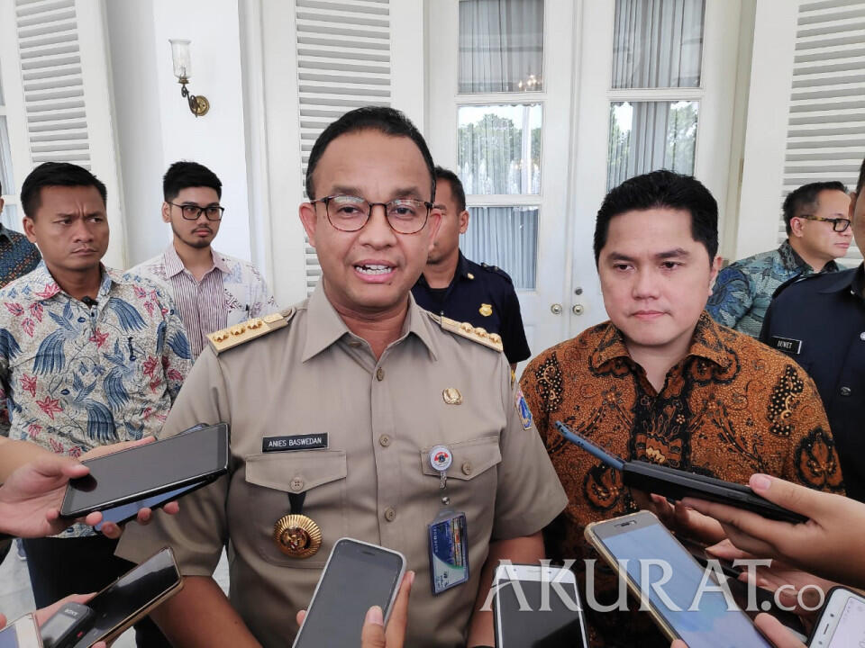 PDIP Sebut Revitalisasi Trotoar Bikin Macet, Anies: Yg Bikin Macet Itu Mobil & Motor