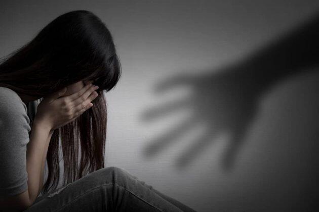 Biadab! Pria Ini Celupkan Kepala Pacarnya ke Minyak Panas, Cuma di Penjara 2 Tahun