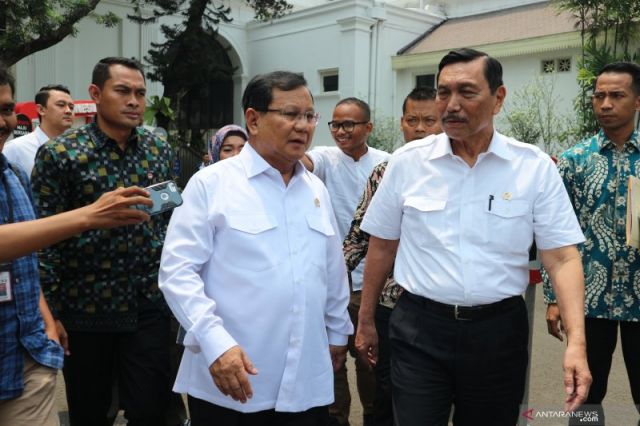 Adu klaim Rizieq Shihab vs. Pemerintah