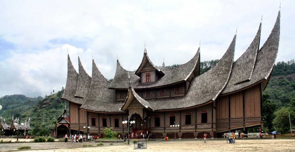 Sumatera Barat Gudangnya Tempat Wisata Keren
