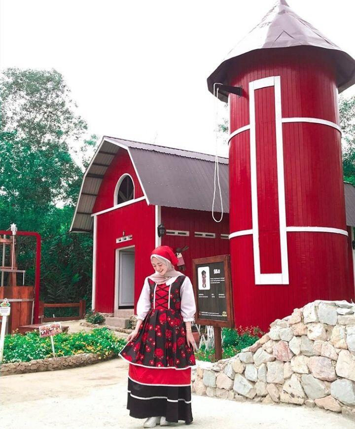 Obyek Wisata Asia Farm, Pekanbaru. Tempat Hunting Foto Di Game Hay Day Versi Nyata