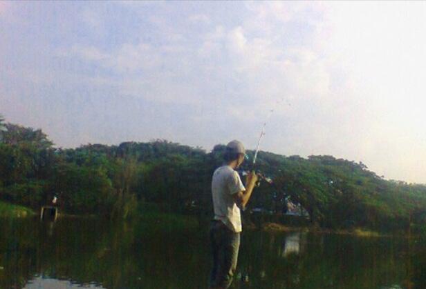 7 Spot Mancing Di Bekasi Yang Menarik