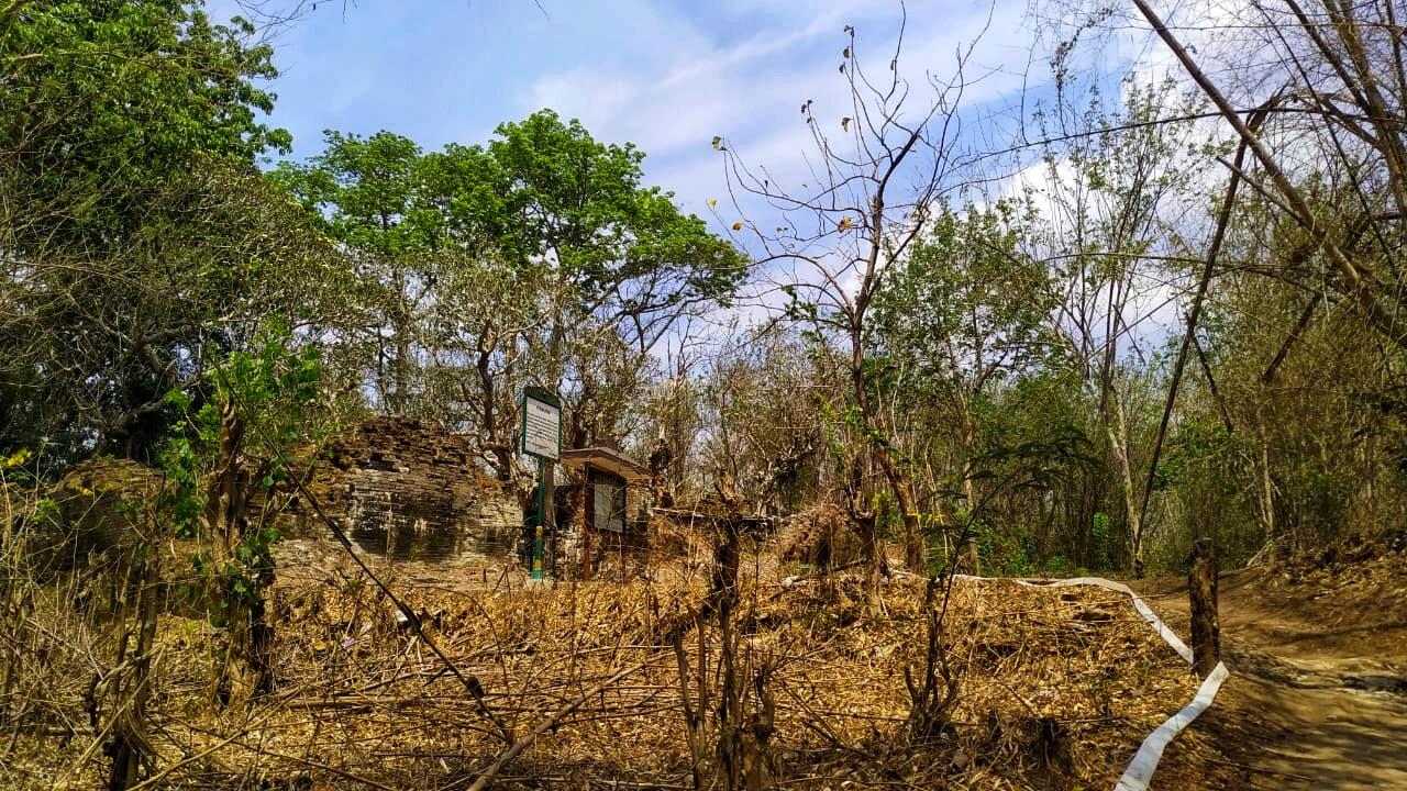 Istana Kematian Ratu Malang Di Gunung Kelir, Lambang Kisah Cinta Pilu Di Abad 17