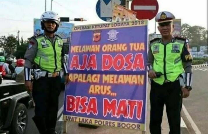 Serba-serbi Spanduk Himbauan Polisi Lalu Lintas, Dari yang Bucin Hingga Bikin Ngakak